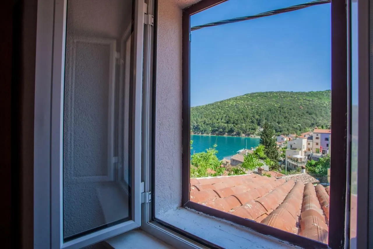 Guest house Apartment Surdic Valun