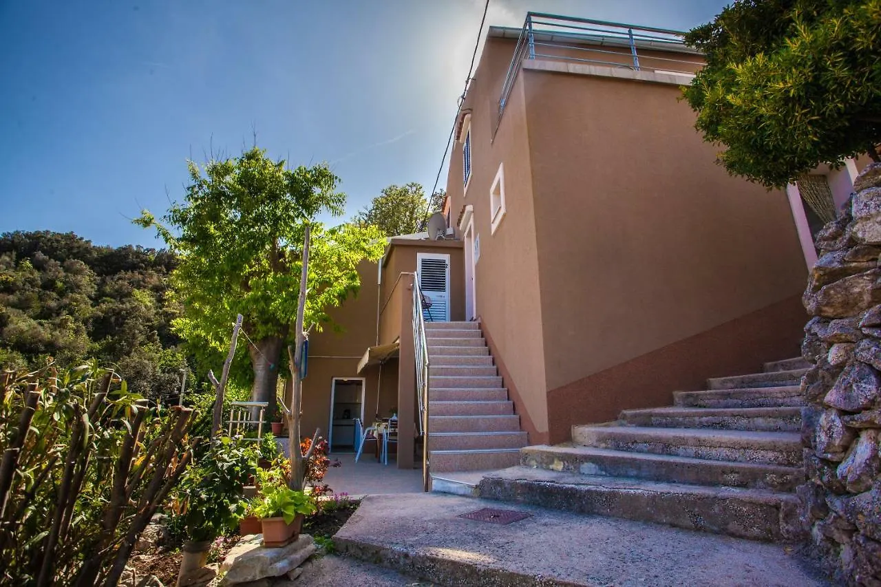 Guest house Apartment Surdic Valun